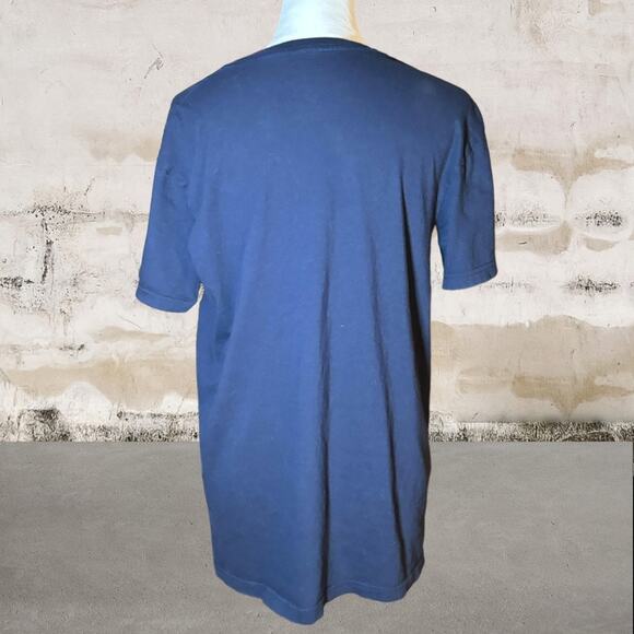 Polo Ralph Lauren NWOT Women's Navy V-Neck Logo T-Shirt-Size Medium - Picture 3 of 4